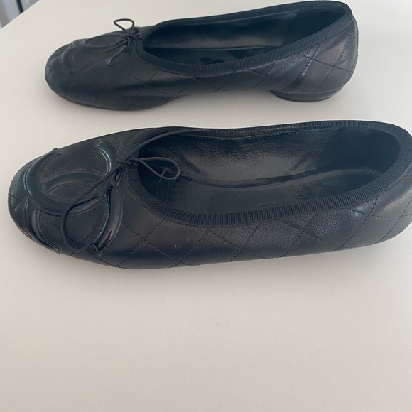 Chanel Cambon Black on Black Ballet Flats - Picture 8 of 14
